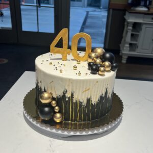black and gold cake 2