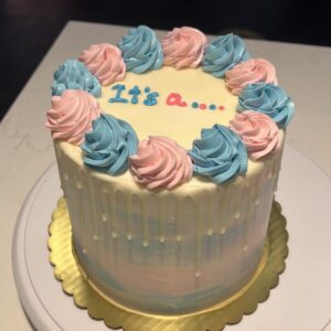 gender reveal cake