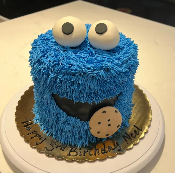 Cookie Monster Cake