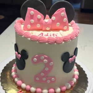 Minnie Mouse Cake